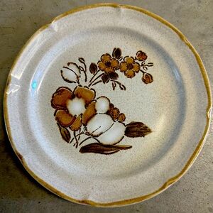 Baroque Autumn Fair Plate Hearthside Stoneware 8"